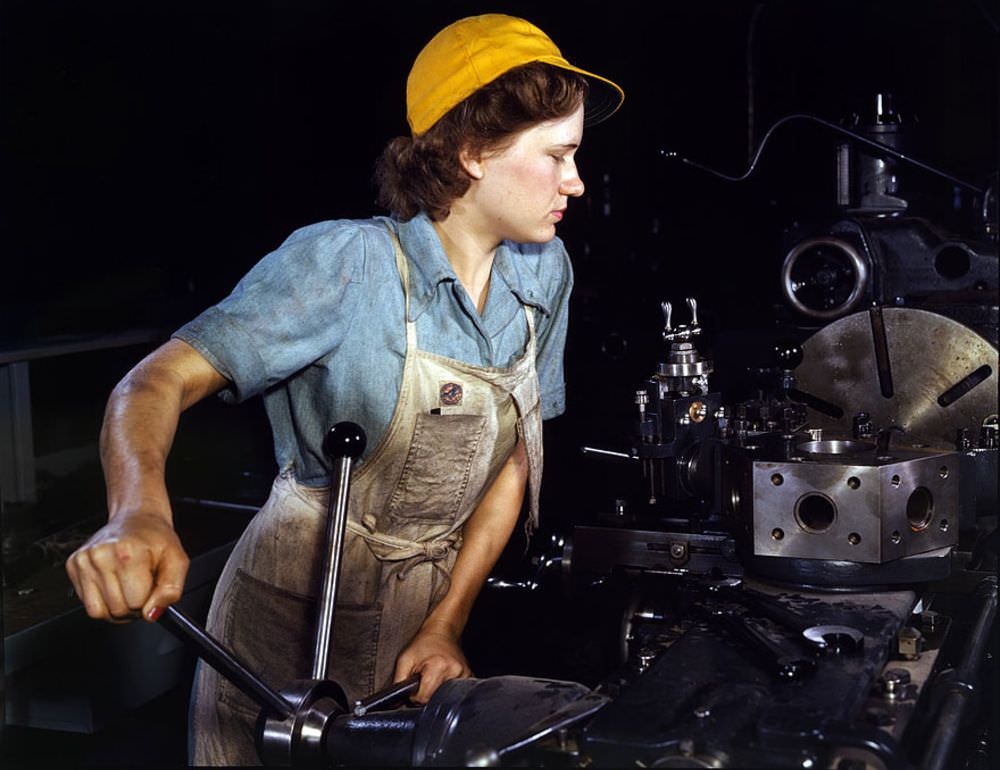 A Rare Look: Stunning Color Photos of American Women Workers in World War II