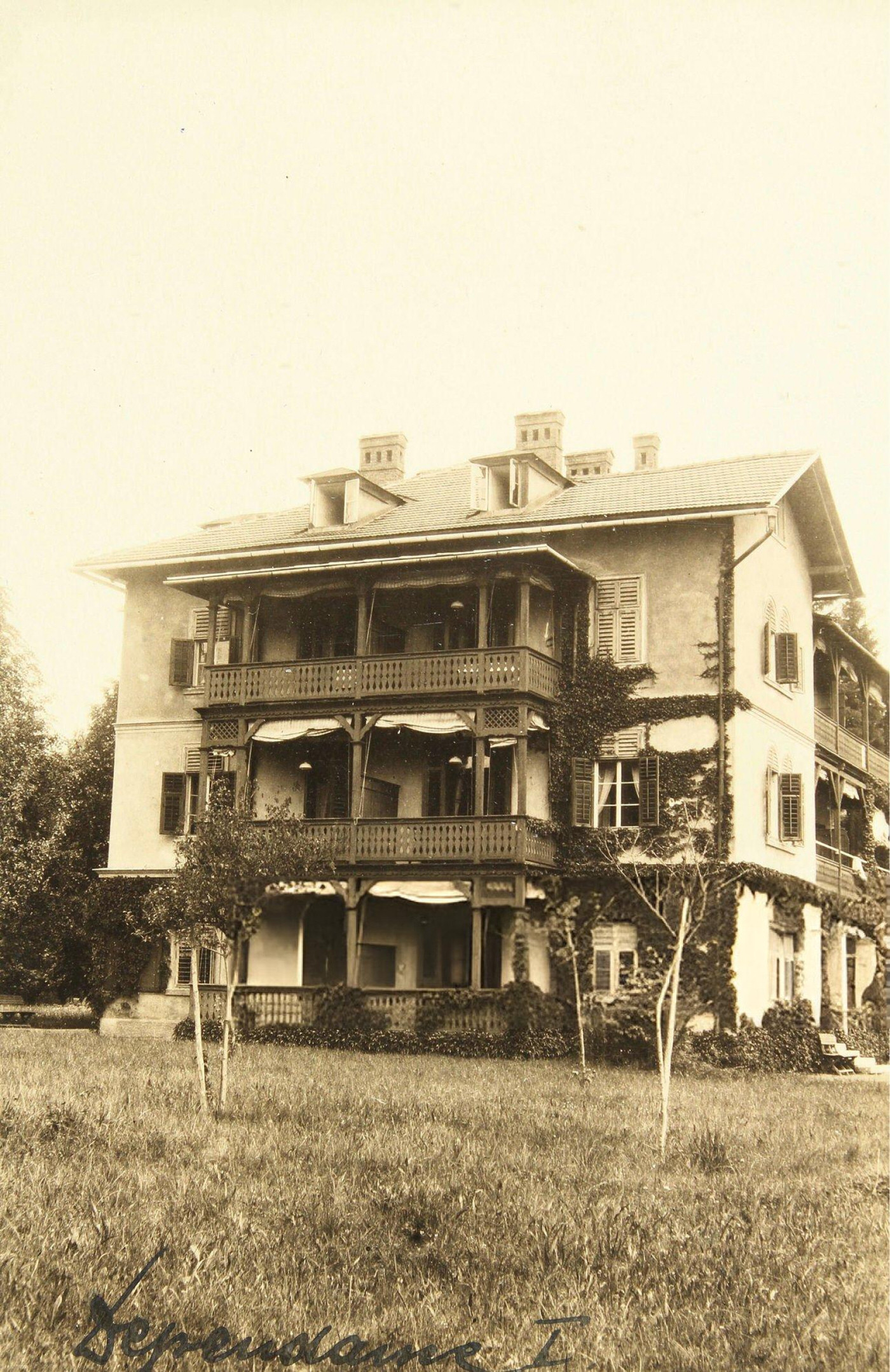 Villa in Strandbad Establishment Park Hotel, Pörtschach am Wörthersee, 1930.
