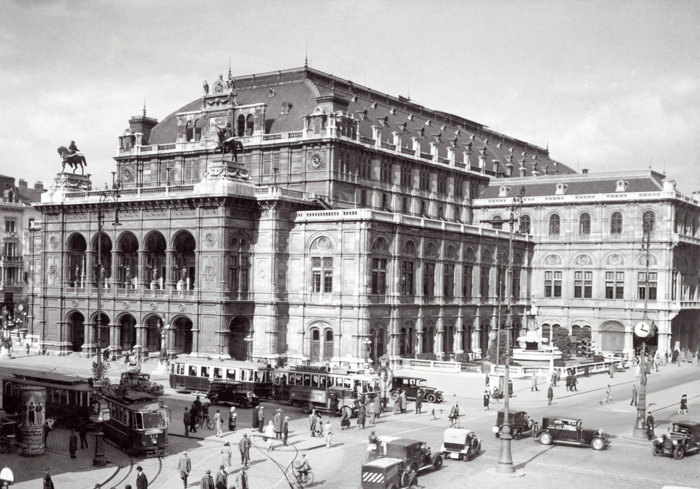 Vienna State Opera, 1930s.