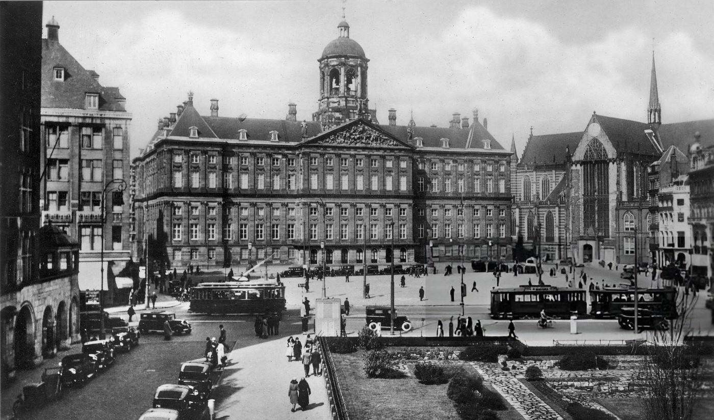 Amsterdam - Royal Palace, 1935.