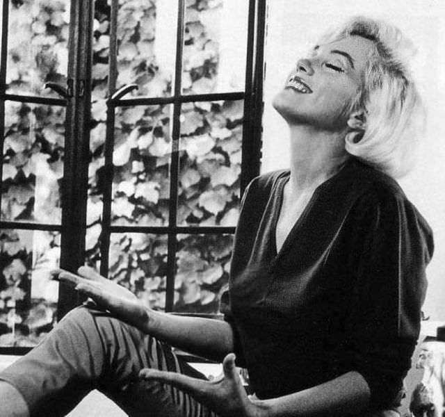 Marilyn Monroe's Last Photos: Allan Grant's 1962 Session at Her Home