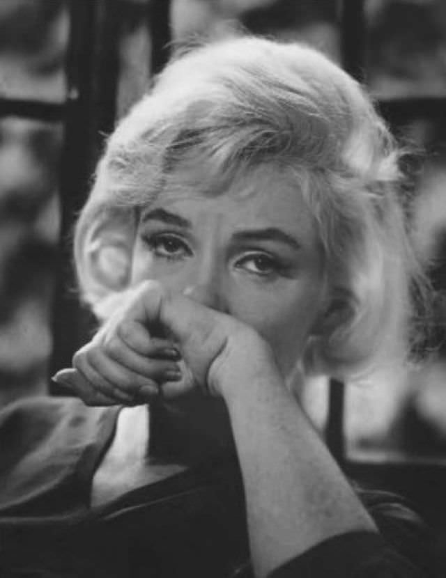 Marilyn Monroe's Last Photos: Allan Grant's 1962 Session at Her Home