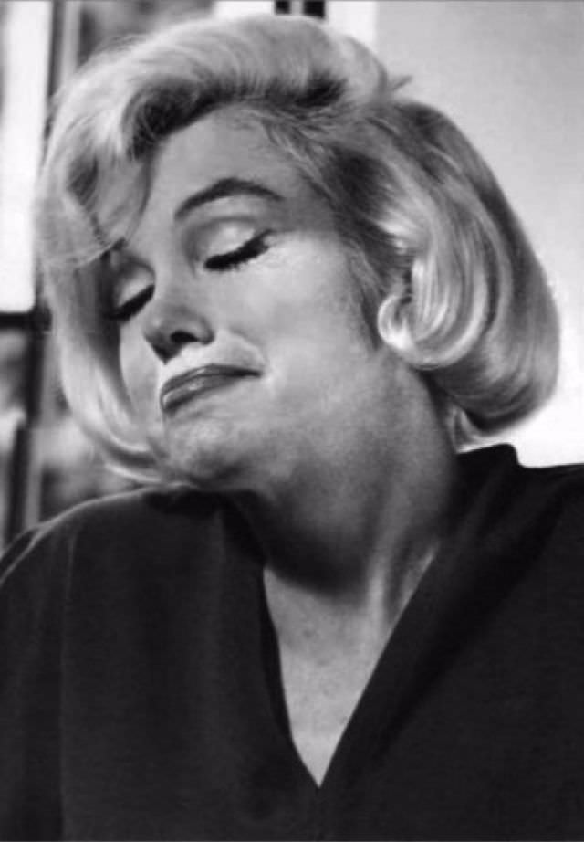 Marilyn Monroe's Last Photos: Allan Grant's 1962 Session at Her Home