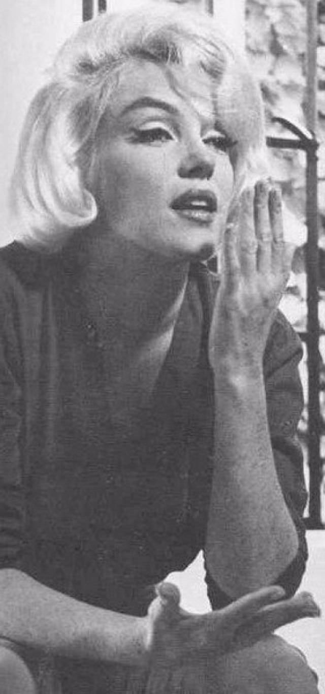 Marilyn Monroe's Last Photos: Allan Grant's 1962 Session at Her Home