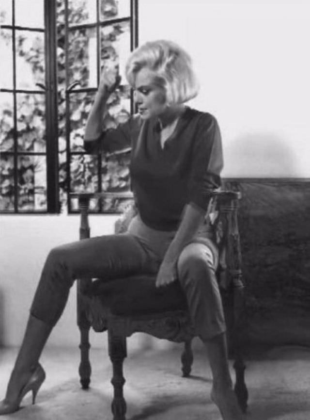 Marilyn Monroe's Last Photos: Allan Grant's 1962 Session at Her Home