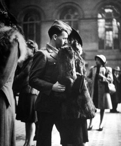 Love and War: Emotional Farewells at NYC’s Penn Station During WWII