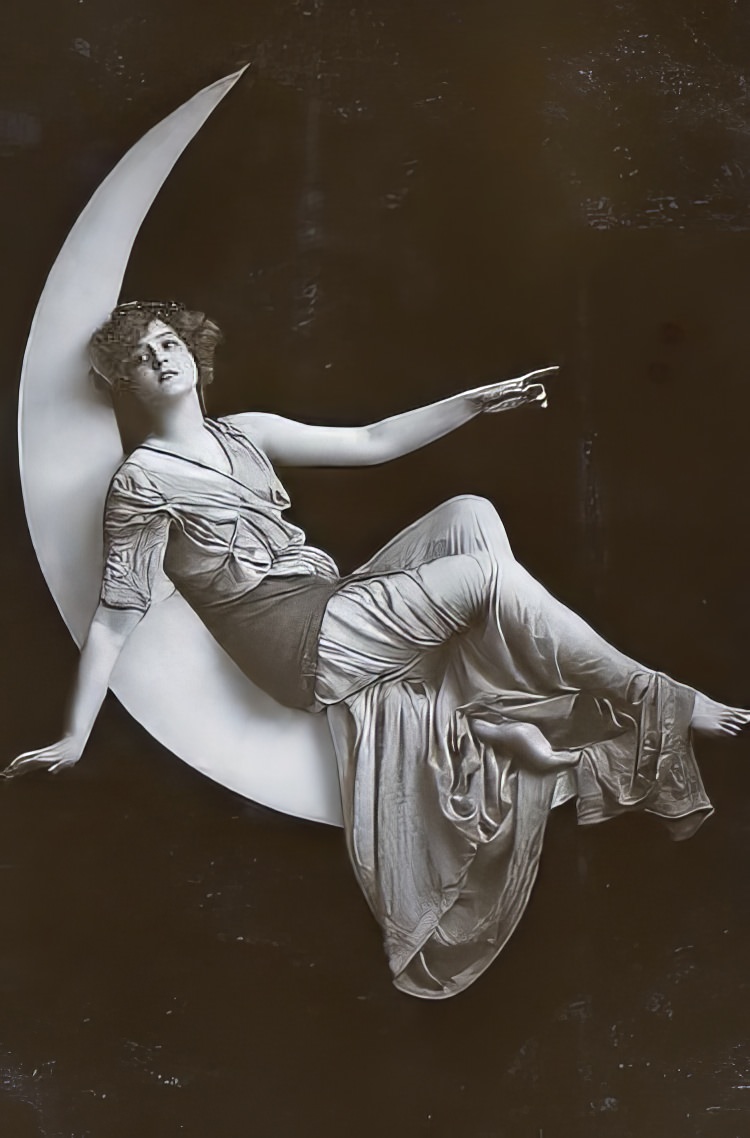 Before Space Travel: Studio Paper Moon Photographs from the Early 1900s
