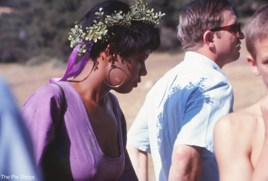Stunning Vintage Photos from the Renaissance Pleasure Faire in the 1970s