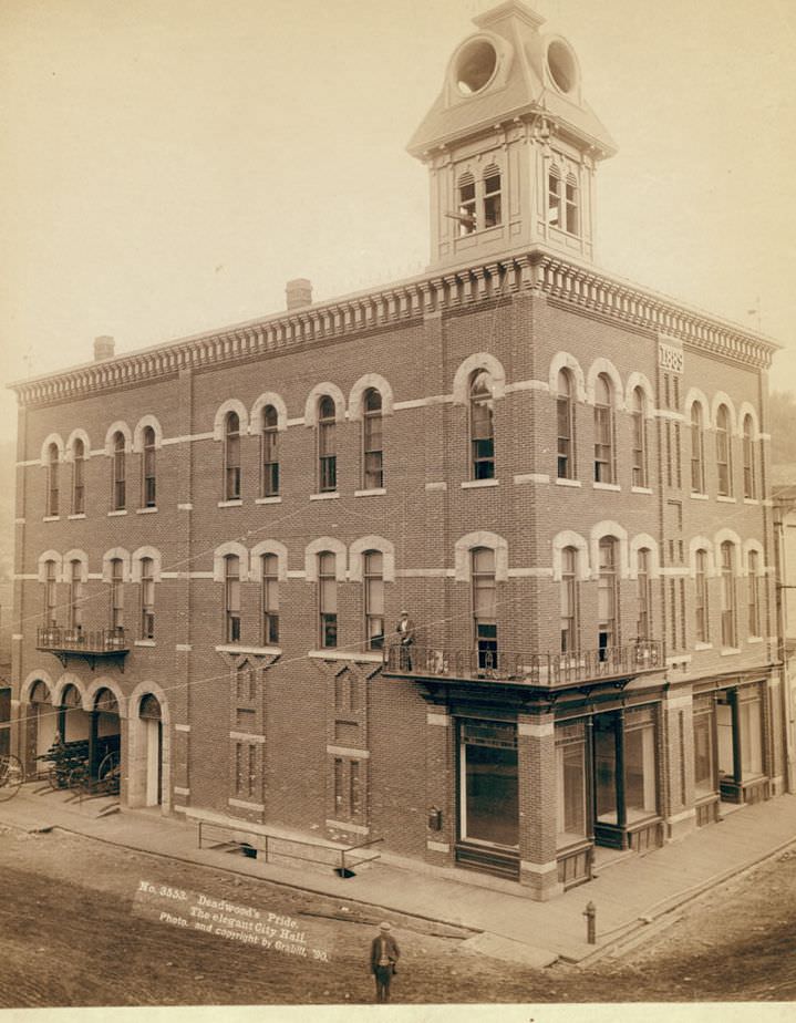 Deadwood's pride: The elegant City Hall, 1890.