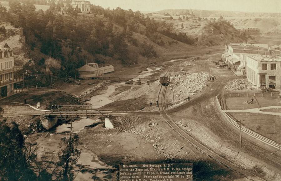Hot Springs, South Dakota from the Fremont, Elkhorn and M.V. Railway bridge, 1891.
