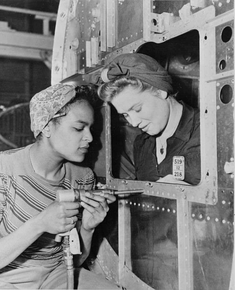 Facing Two Fronts: African American Women Working During World War II