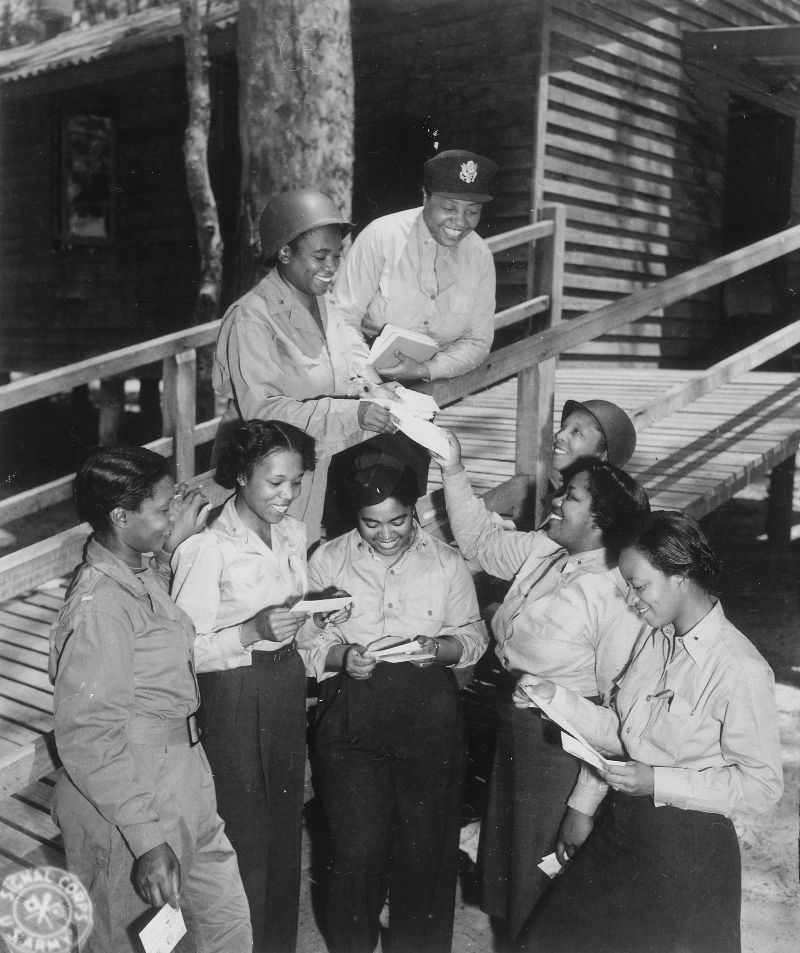 Facing Two Fronts: African American Women Working During World War II
