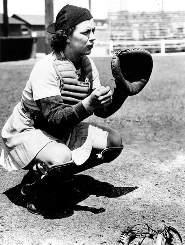 Beyond "A League of Their Own": The Story and Photos of the All-American Girls Professional Baseball League (1943-1954)
