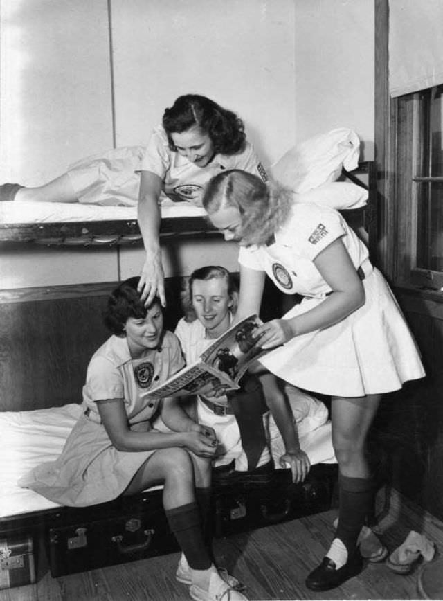 Beyond "A League of Their Own": The Story and Photos of the All-American Girls Professional Baseball League (1943-1954)
