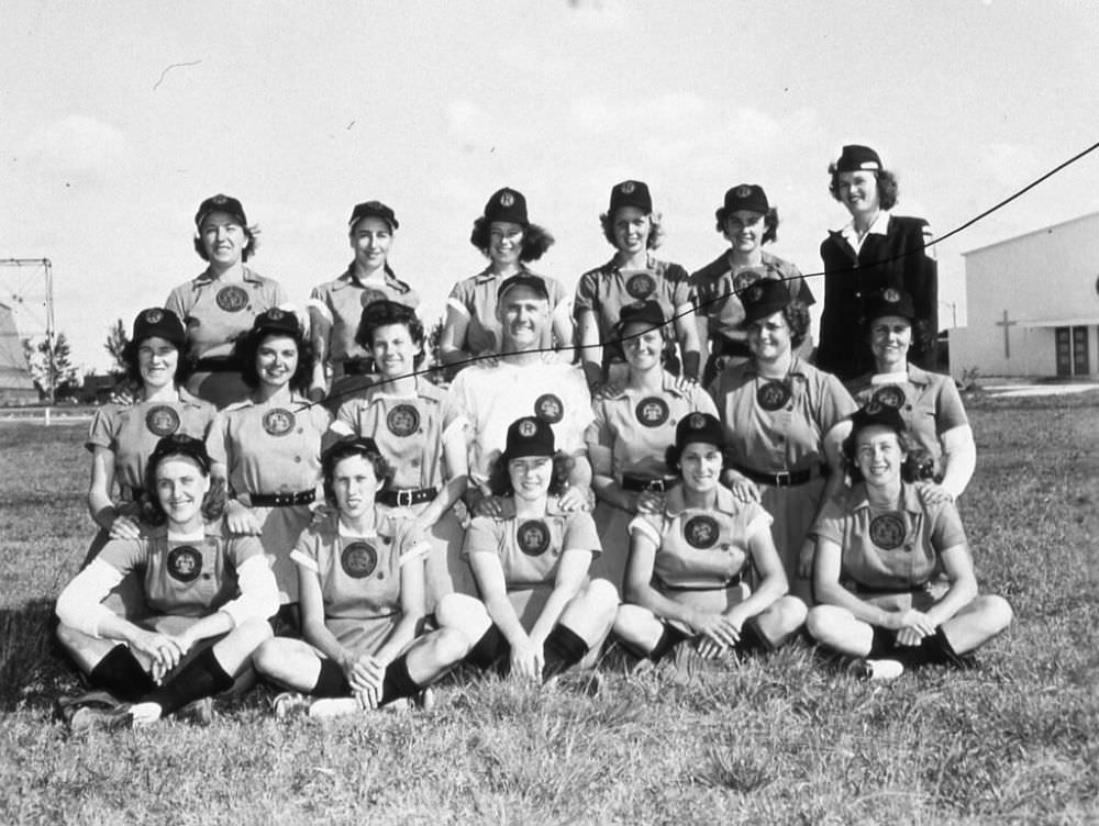 Beyond "A League of Their Own": The Story and Photos of the All-American Girls Professional Baseball League (1943-1954)