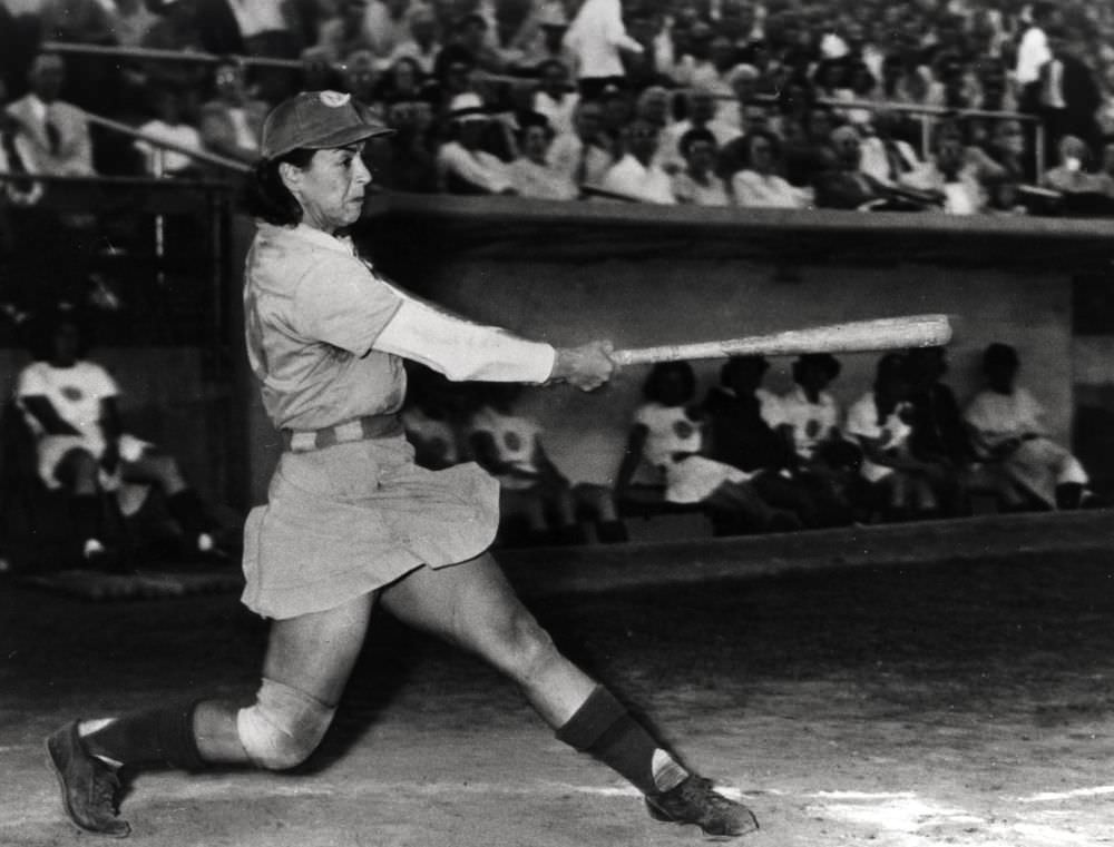 Beyond "A League of Their Own": The Story and Photos of the All-American Girls Professional Baseball League (1943-1954)