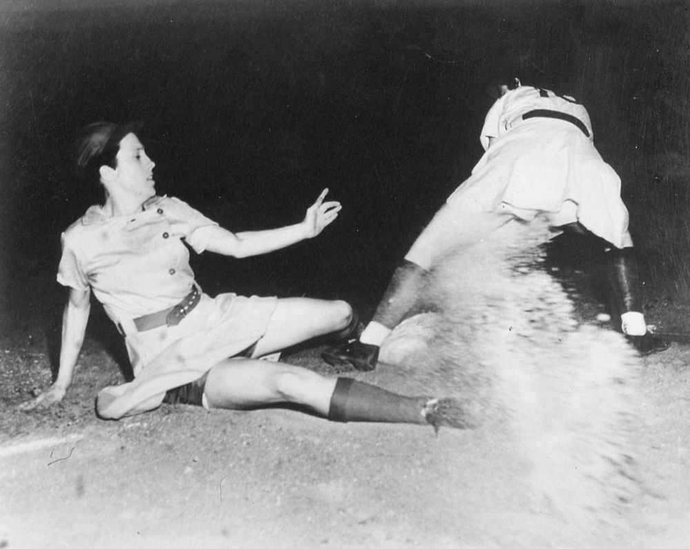 Beyond "A League of Their Own": The Story and Photos of the All-American Girls Professional Baseball League (1943-1954)