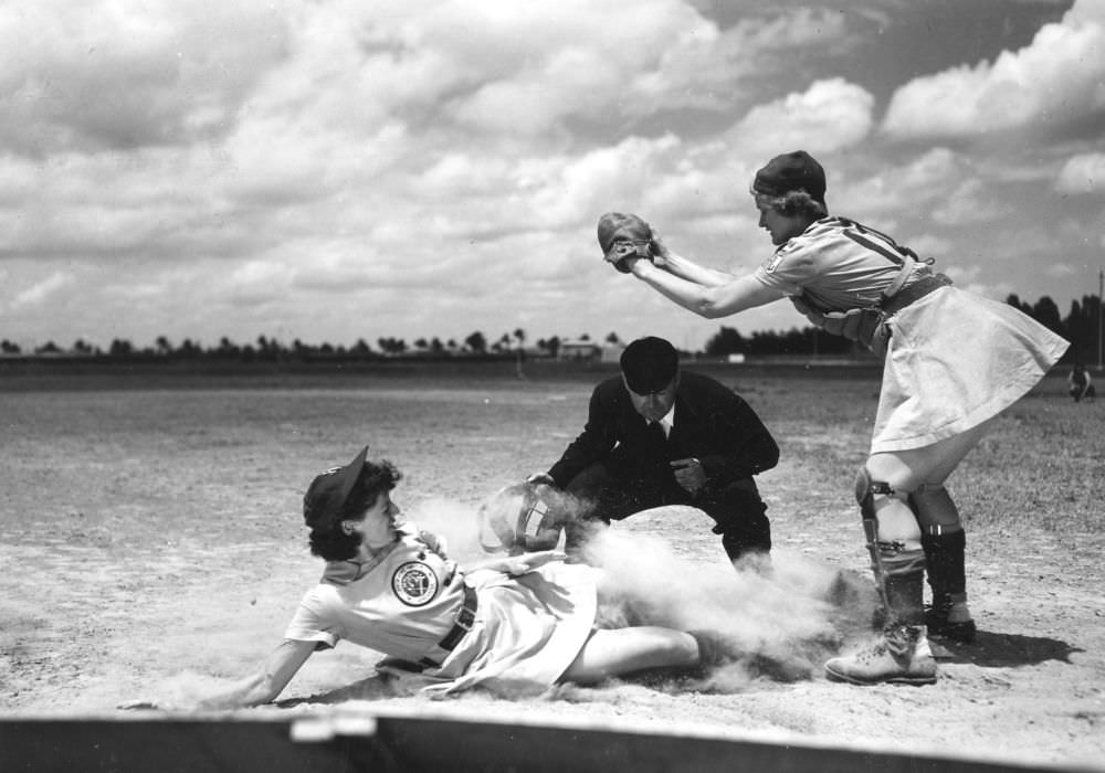 Beyond "A League of Their Own": The Story and Photos of the All-American Girls Professional Baseball League (1943-1954)