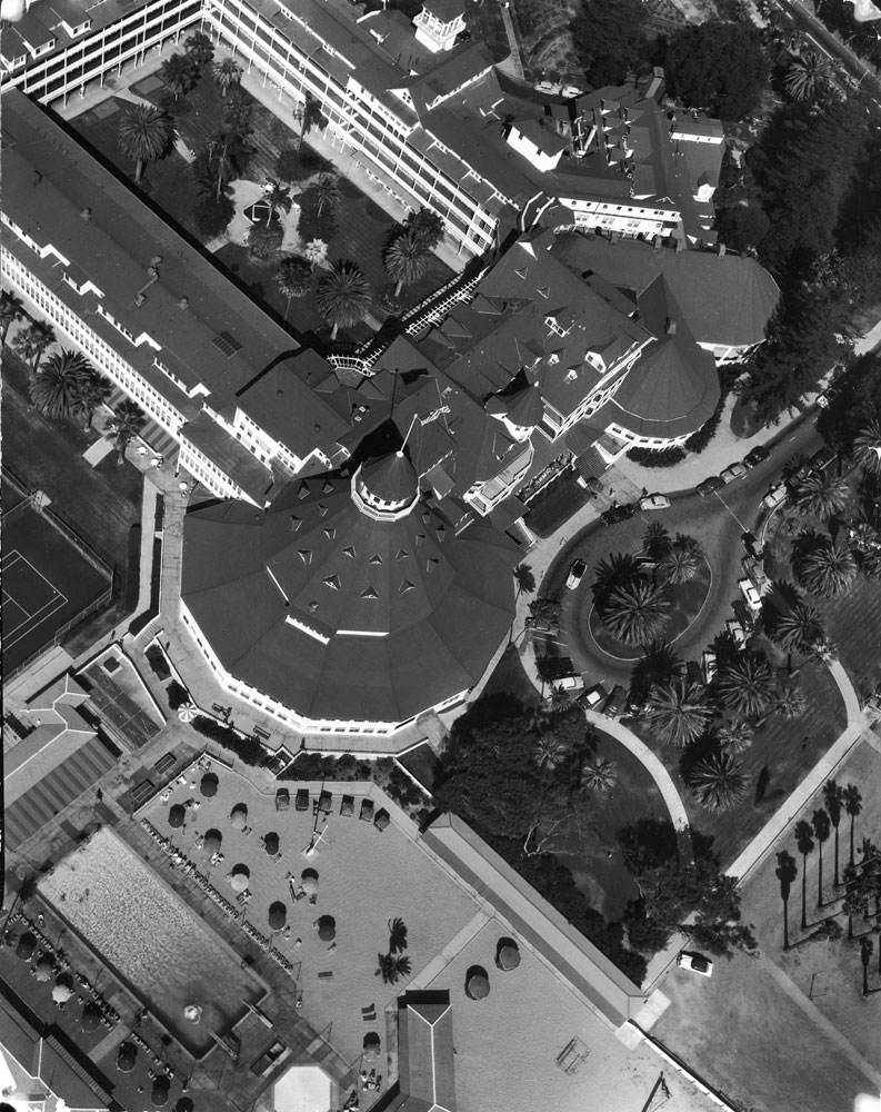 Coronado Hotel and its surroundings, San Diego, California