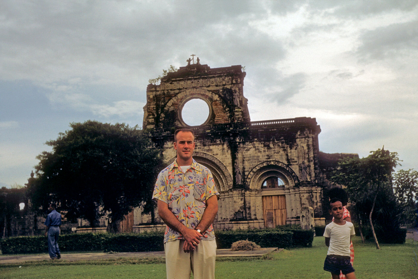 Manila Cathedral, 1954