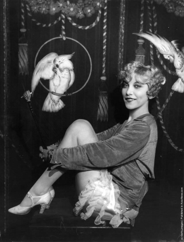 Cabaret artist Frances Day in costume, 1926.