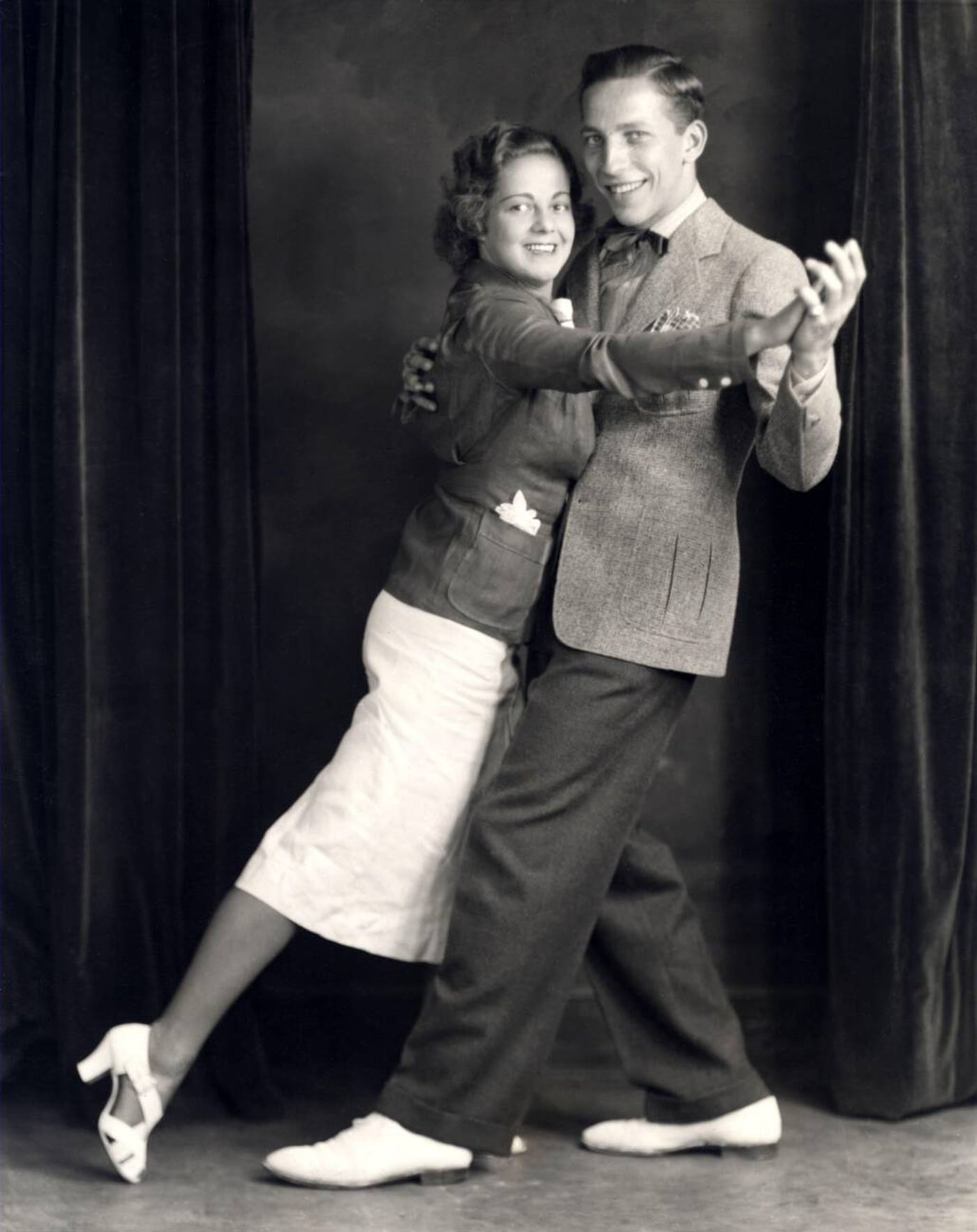Tango dancers Horace Nicolsburgh and Dixi Adel Roberto, New York, 1930s.