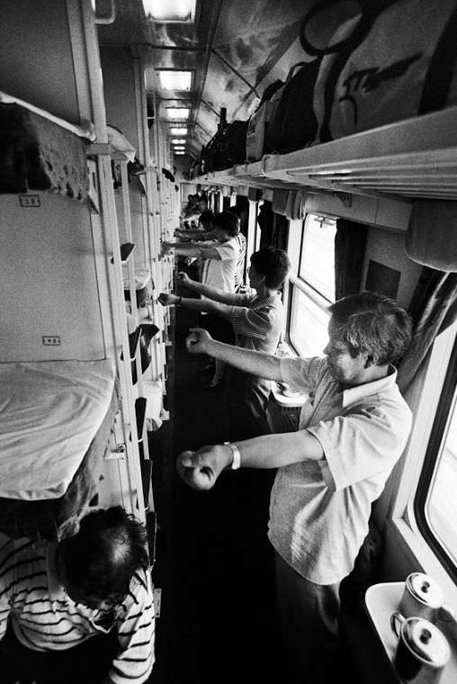 Riding the Rails in 1970s China: Wang Fuchun's Train Photos