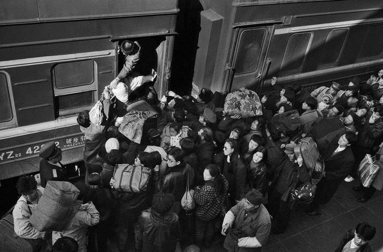 Riding the Rails in 1970s China: Wang Fuchun's Train Photos
