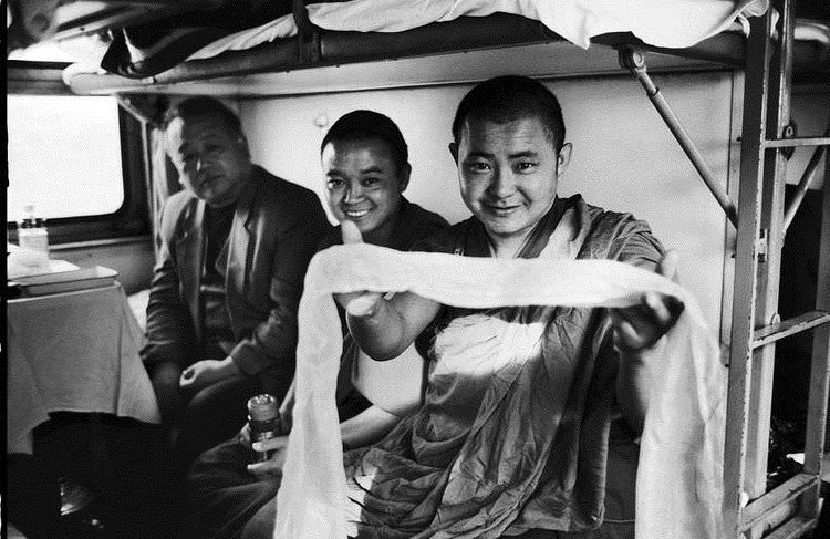 Riding the Rails in 1970s China: Wang Fuchun's Train Photos