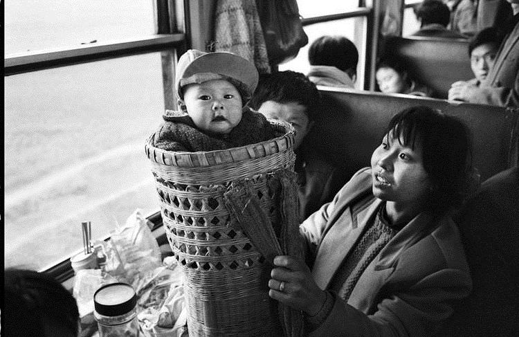 Riding the Rails in 1970s China: Wang Fuchun's Train Photos