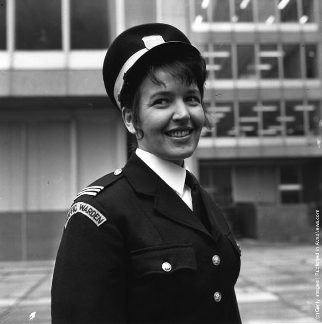 Women on the Beat: A Look at Vintage Photos of Female Police Officers