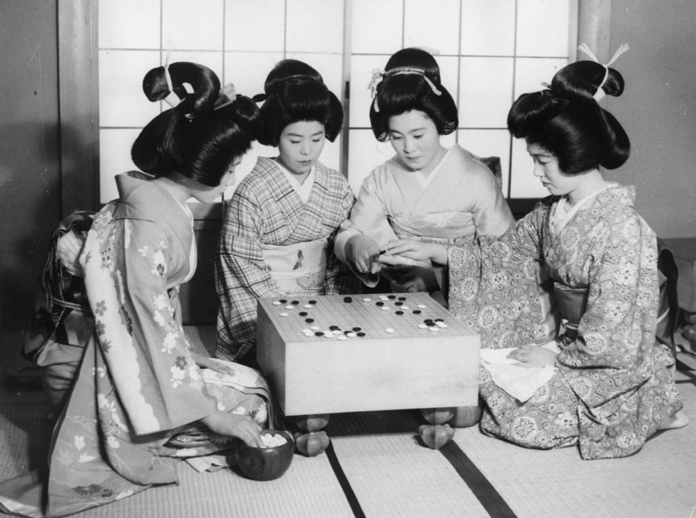 Japanese Geisha girls playing Go, 1957.