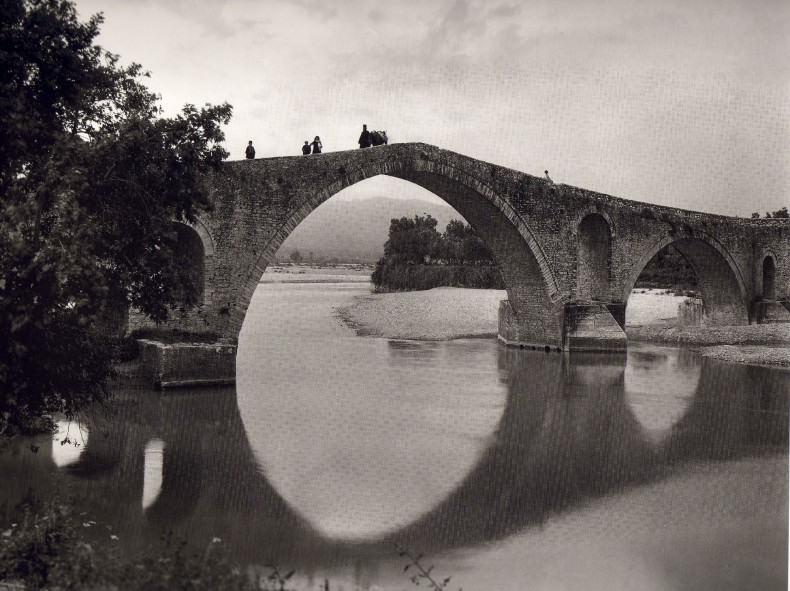 A Simple and Quiet Greece: Fred Boissonnas' Early 20th Century Photographs