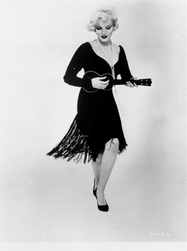 Marilyn Monroe's April 1959 Photoshoot for 'Some Like It Hot'