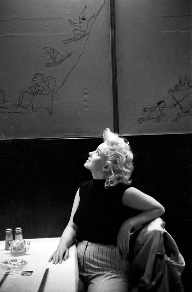 Marilyn Monroe in New York: A Week in 1955 Through Ed Feingersh's Lens