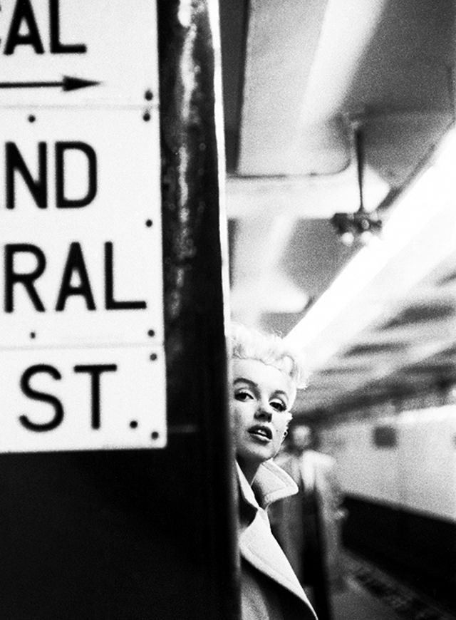 Marilyn Monroe in New York: A Week in 1955 Through Ed Feingersh's Lens
