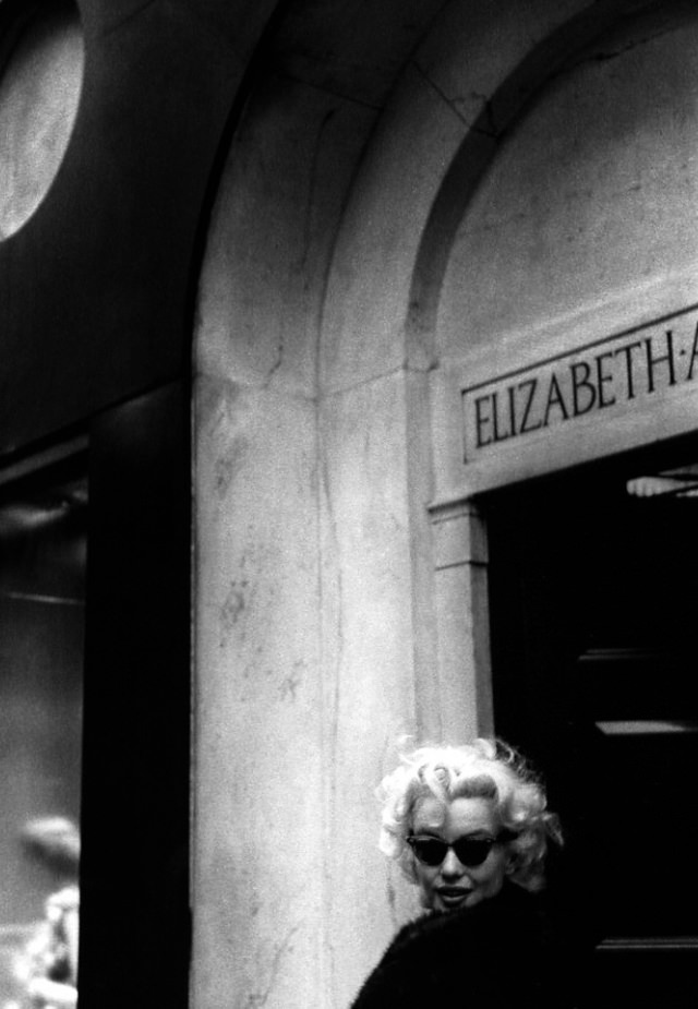 Marilyn Monroe in New York: A Week in 1955 Through Ed Feingersh's Lens