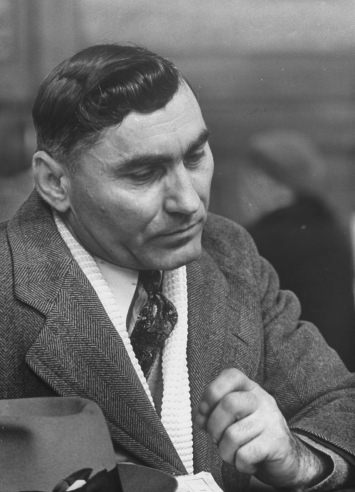 Unhappy Returns: A Look at Alfred Eisenstaedt's Candid Shots of 1944 NYC Taxpayers
