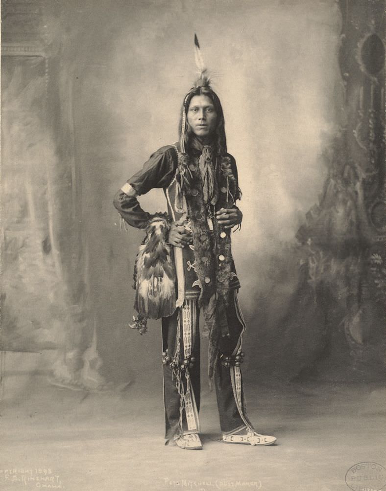 Pete Mitchell (Dust Maker), Ponca.