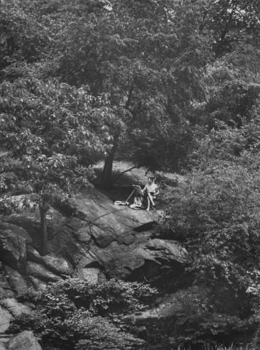A painter finds a secluded spot, Central Park, 1961