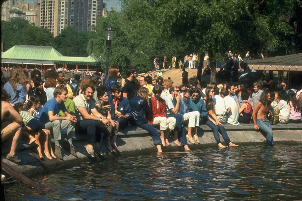 Hot City, Cool Style: Vintage Photos of New York City in the Summer of 1969