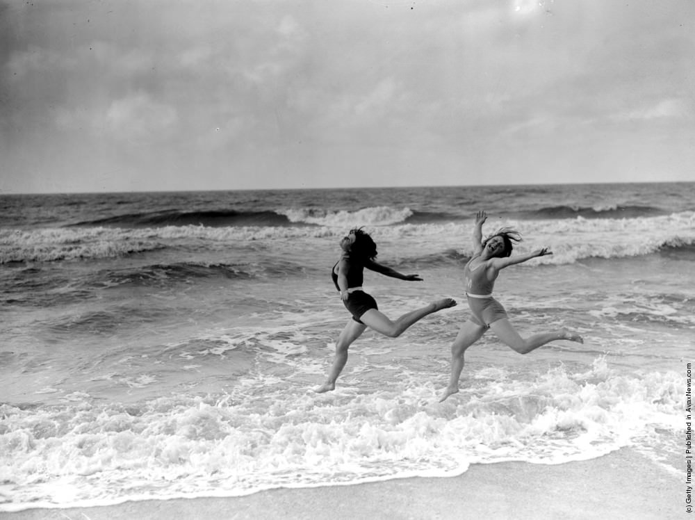 Margaret Morris dancers exercising on the beach at Saint-Idesbald, 1929.