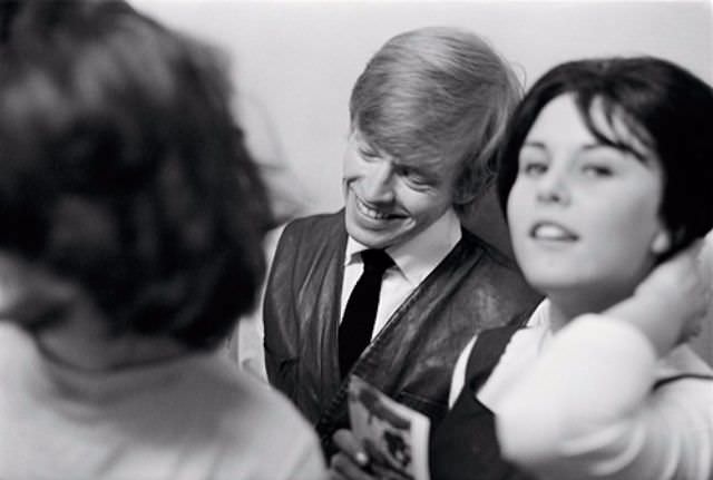Before the Fame: Philip Townsend's Early Photos of The Rolling Stones (1962)