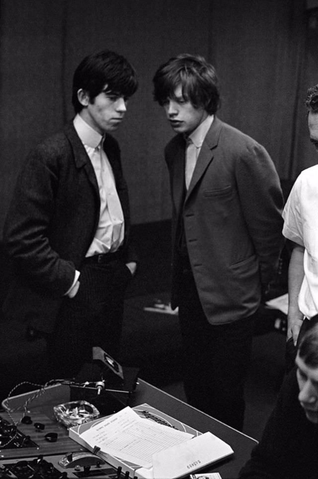 Before the Fame: Philip Townsend's Early Photos of The Rolling Stones (1962)