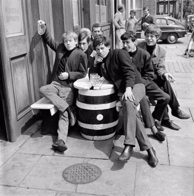 Before the Fame: Philip Townsend's Early Photos of The Rolling Stones (1962)