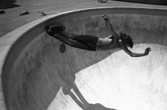 Concrete Waves and Tube Socks: Cool Vintage Photos of 1970s Skateboarding