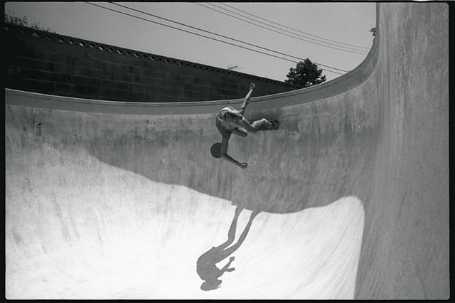 Concrete Waves and Tube Socks: Cool Vintage Photos of 1970s Skateboarding