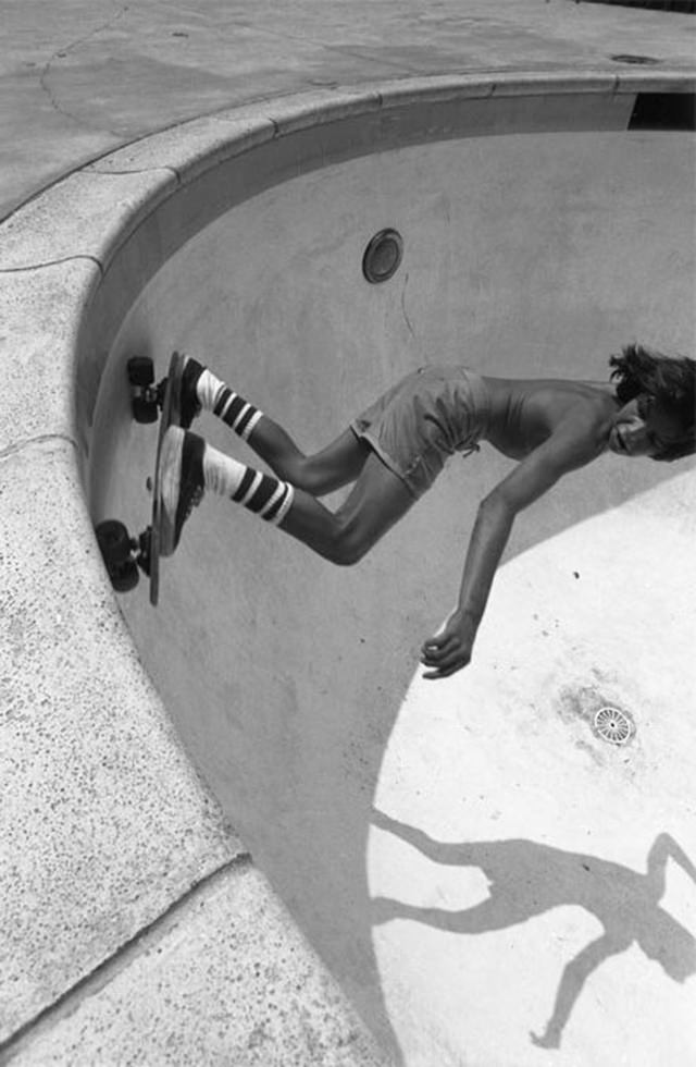 Concrete Waves and Tube Socks: Cool Vintage Photos of 1970s Skateboarding