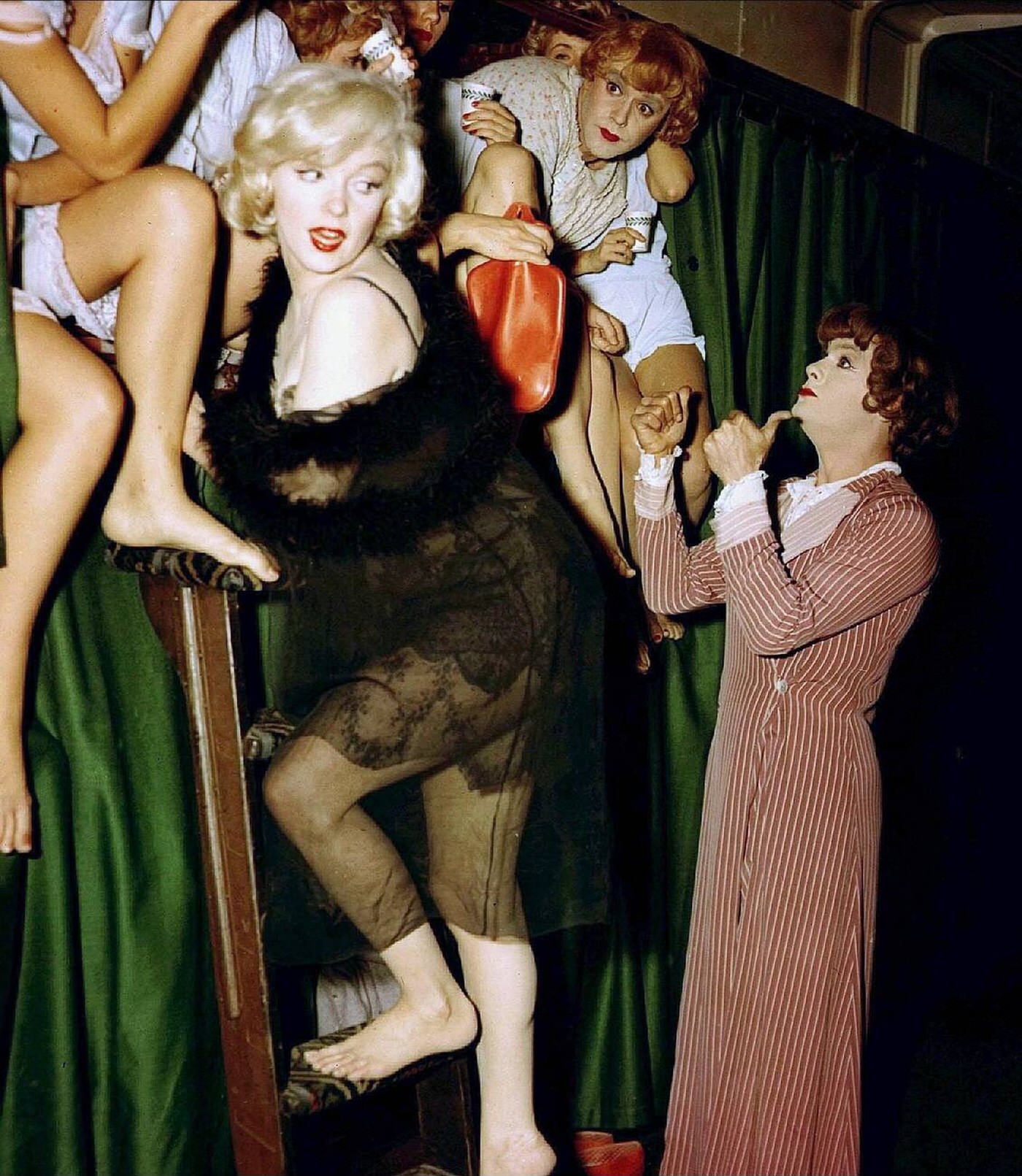 Monroe, Lemmon, Curtis in ‘Some Like It Hot’, 1959.