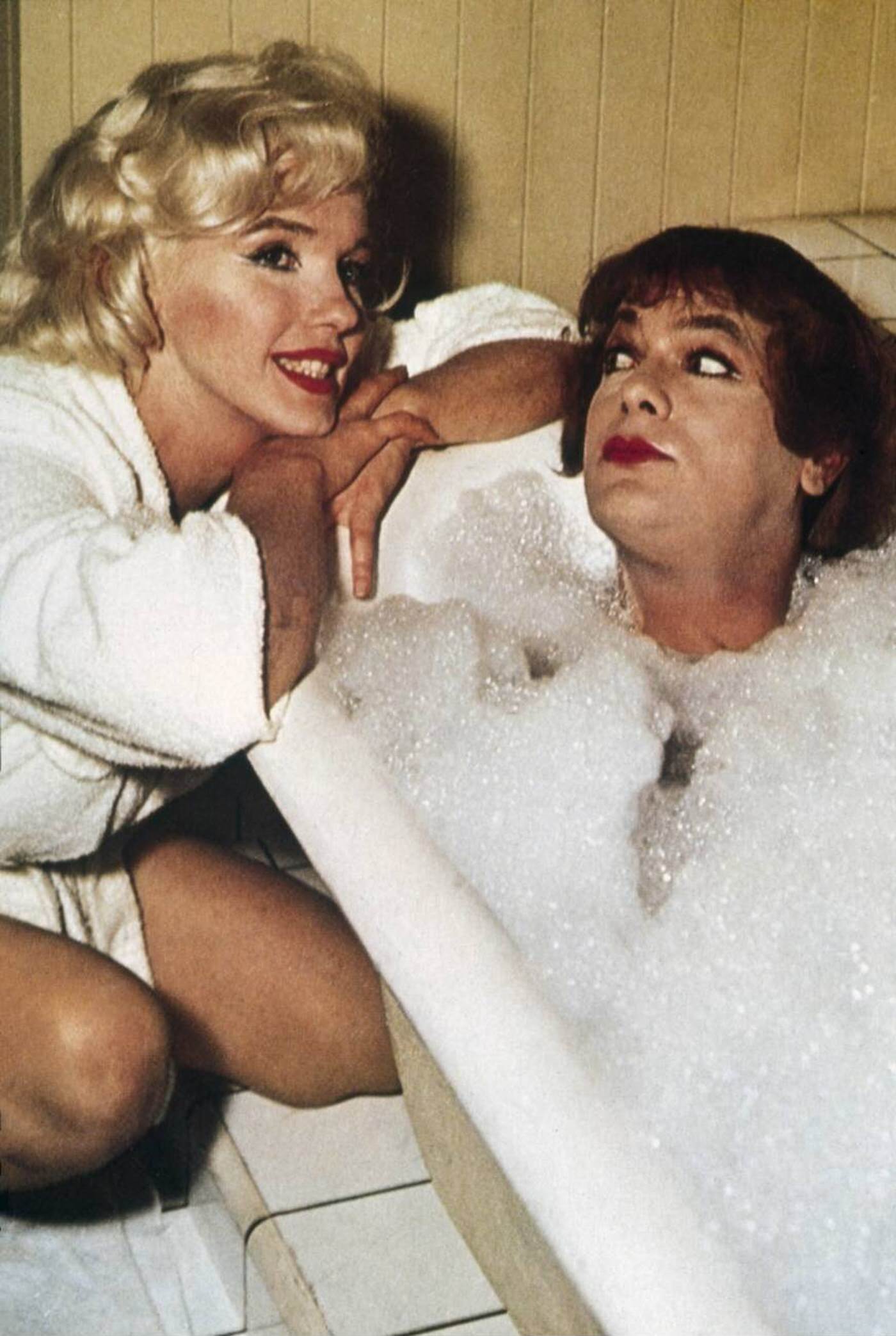 Marilyn Monroe and Tony Curtis in ‘Some Like It Hot’, 1959.